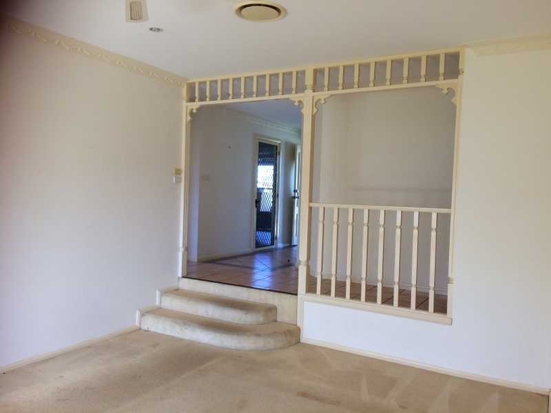 4 Glenn Close, Forster NSW 2428