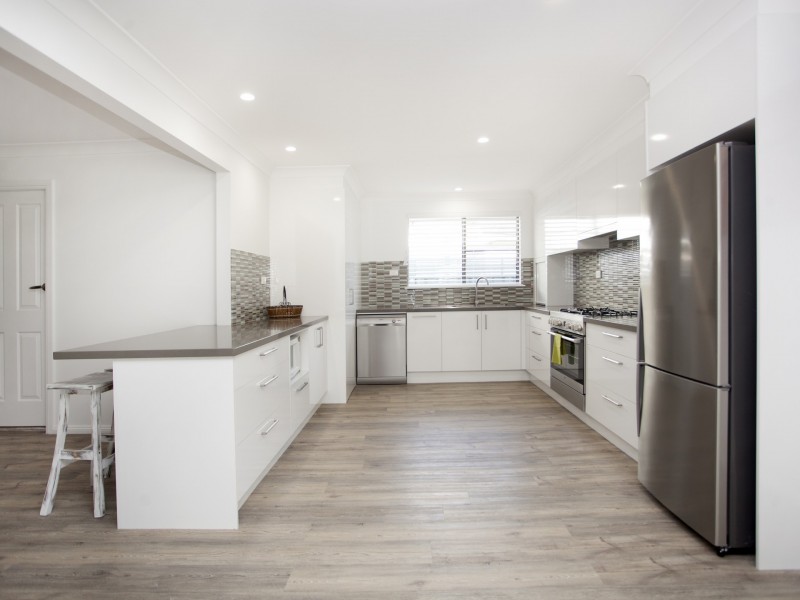 2 Sirius Key, Forster NSW 2428