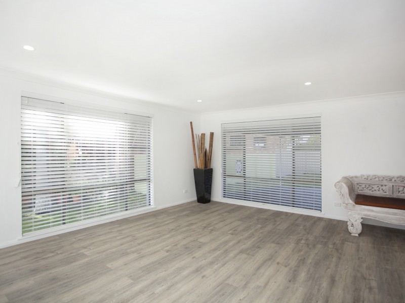 2 Sirius Key, Forster NSW 2428