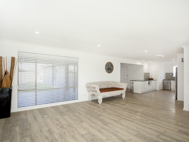 2 Sirius Key, Forster NSW 2428