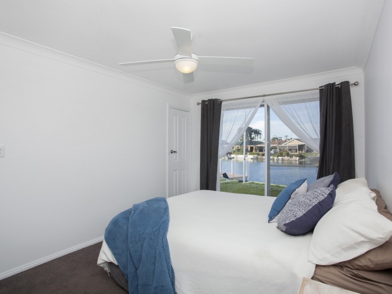 2 Sirius Key, Forster NSW 2428