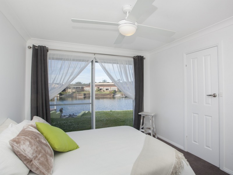 2 Sirius Key, Forster NSW 2428