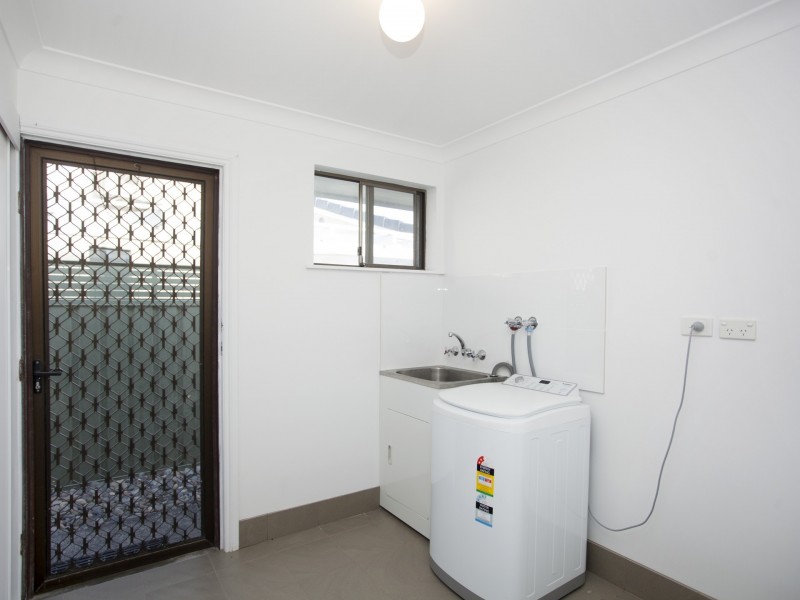 2 Sirius Key, Forster NSW 2428