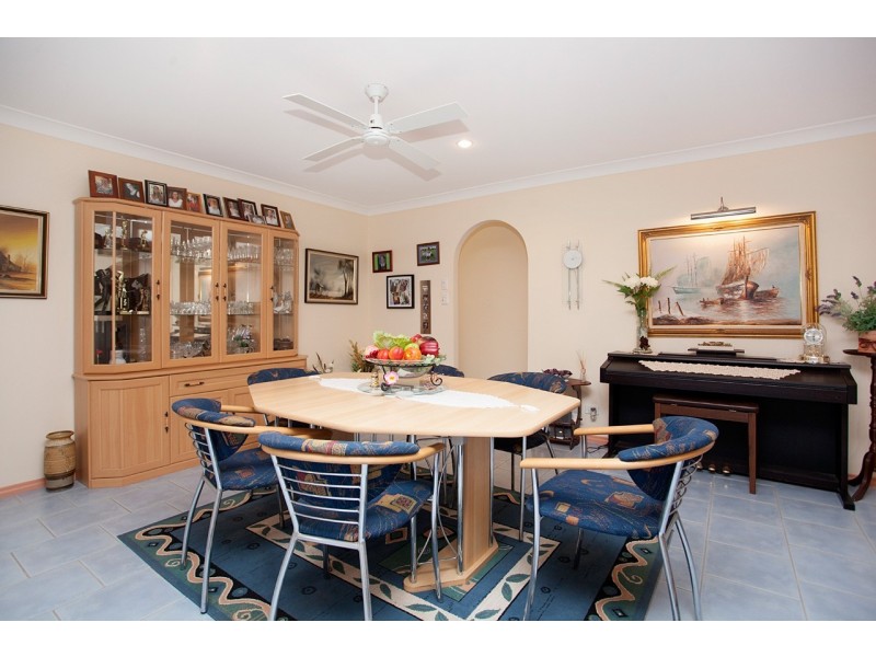 Villa 1/12 Oasis Parade, Tuncurry NSW 2428