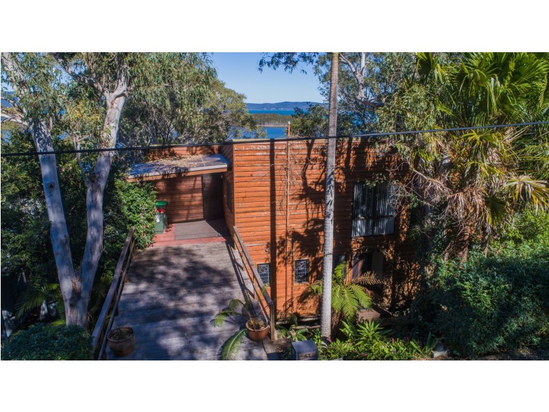 53 Green Point Drive, Green Point NSW 2428