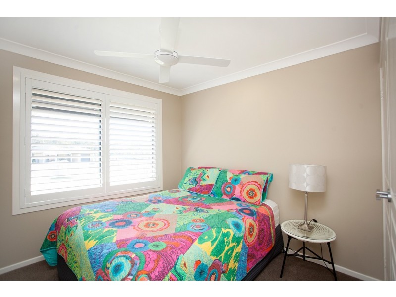 14 Greenview Drive, Black Head NSW 2430