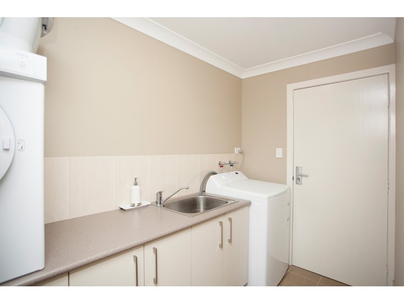 14 Greenview Drive, Black Head NSW 2430