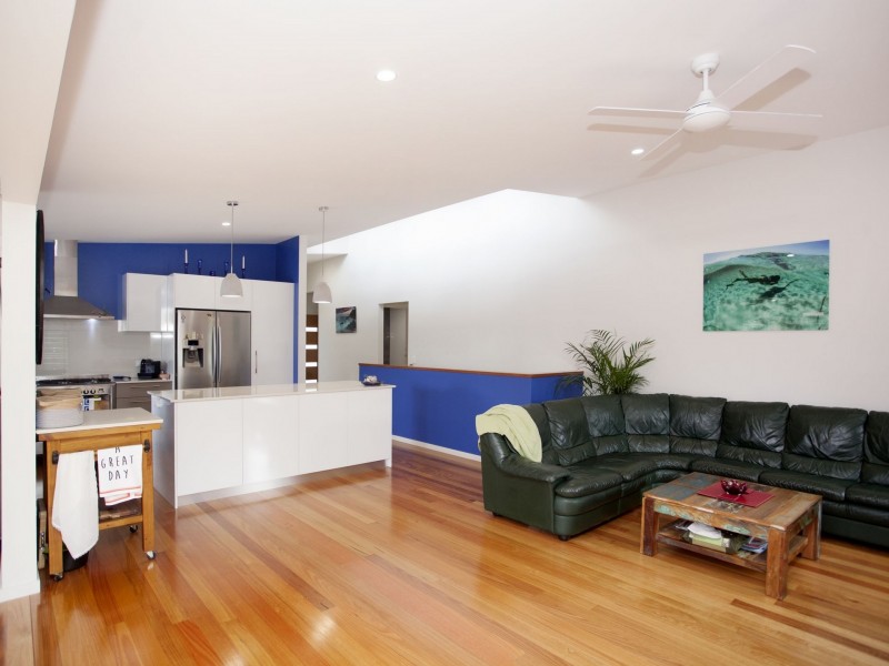 13 Harcourt Crescent, Smiths Lake NSW 2428