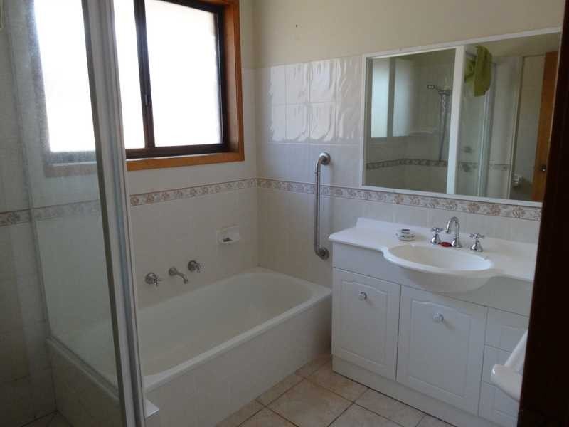 9 Hibiscus Place, Tuncurry NSW 2428