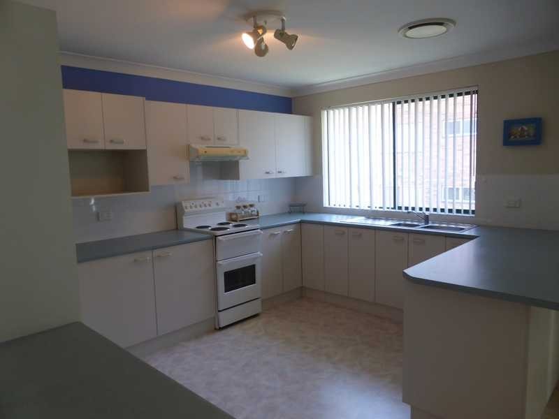 8/3 Lake Street, Tuncurry NSW 2428