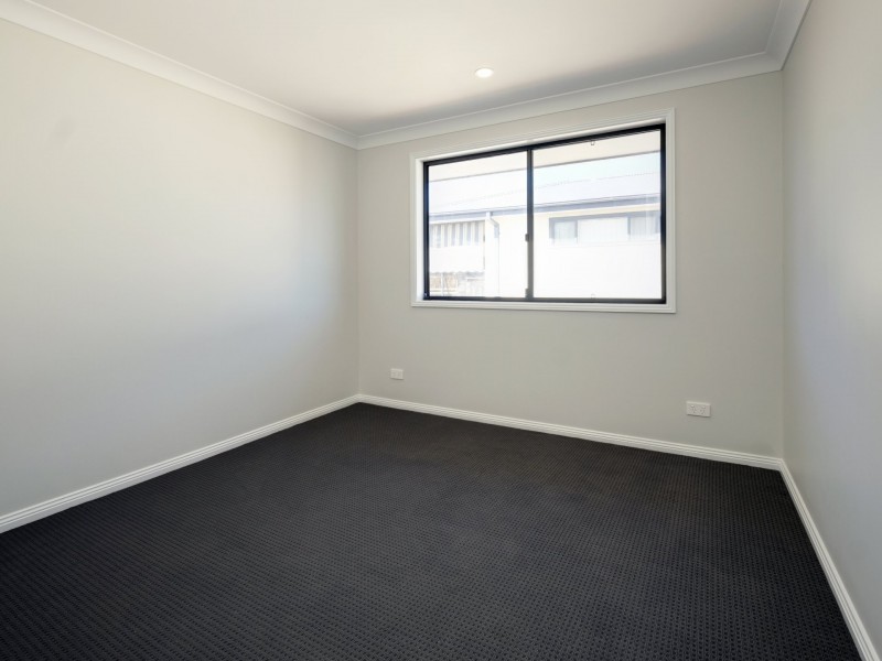 Villa 1/3 Mark Street, Forster NSW 2428