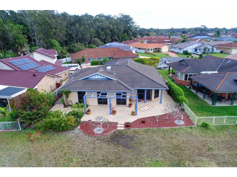 4 Mirage Drive, Tuncurry NSW 2428