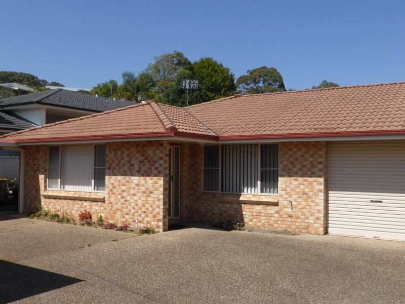 Villa 2/5 Hesper Drive, Forster NSW 2428