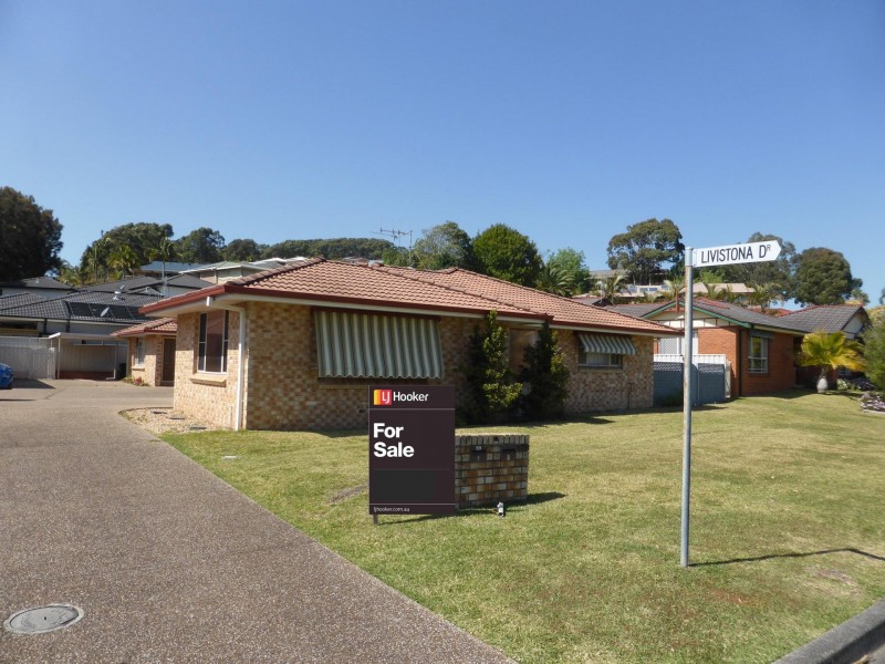 Villa 2/5 Hesper Drive, Forster NSW 2428