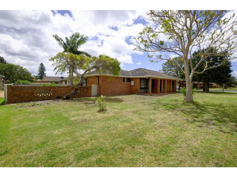 2 Jonnel Place, Tuncurry NSW 2428