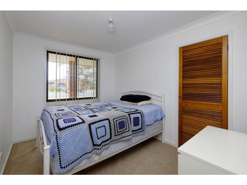 2 Jonnel Place, Tuncurry NSW 2428