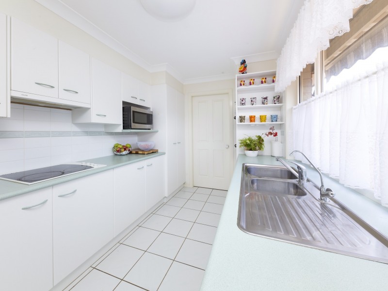 Villa 2/6 Asplenii Crescent, Tuncurry NSW 2428