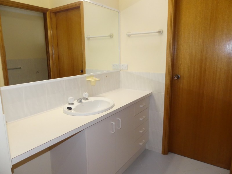 2/112 Goldens Road, Forster NSW 2428