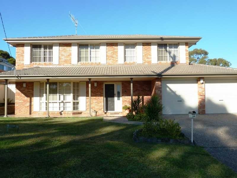 38 South Street, Forster NSW 2428