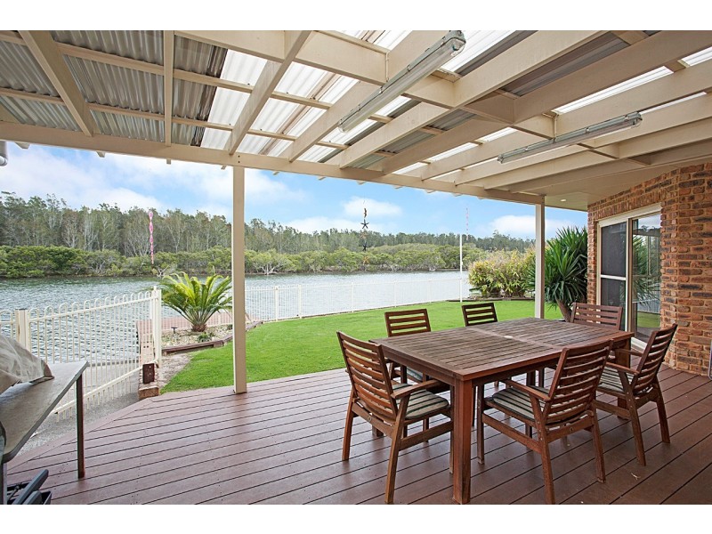 111 Taree Street, Tuncurry NSW 2428