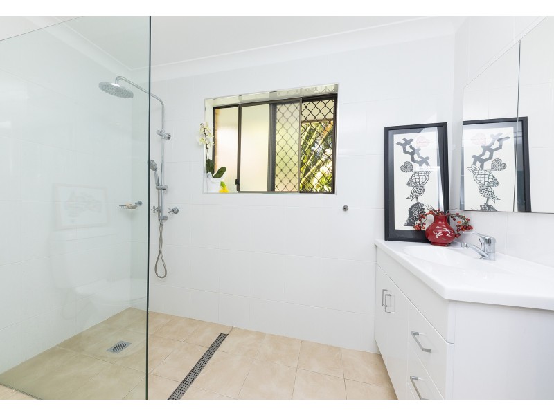 Villa 3/34 Colliton Parade, Forster NSW 2428