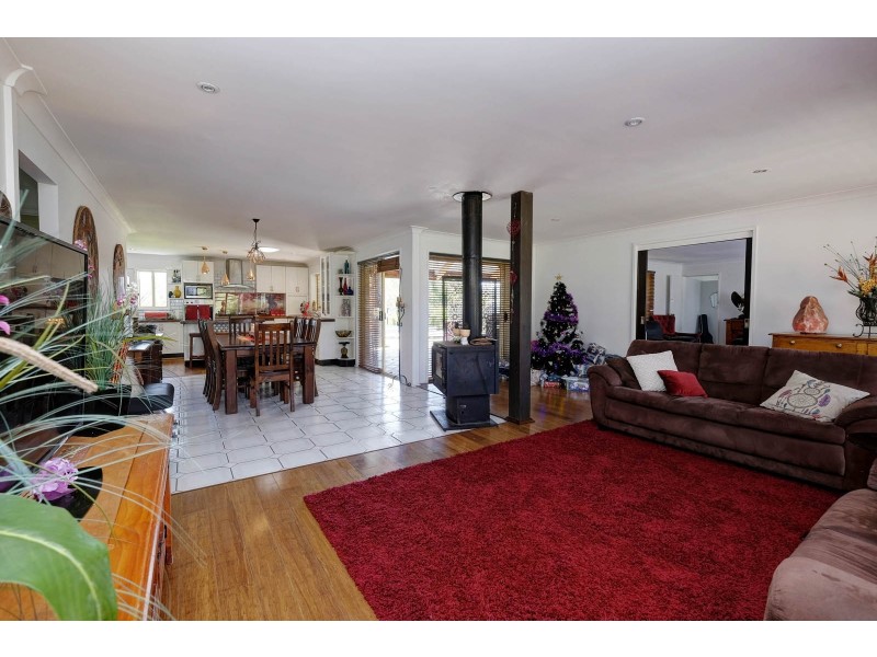 150 Kennedys Gap Road, Coolongolook NSW 2423