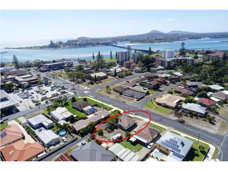 11 Kent Street, Tuncurry NSW 2428
