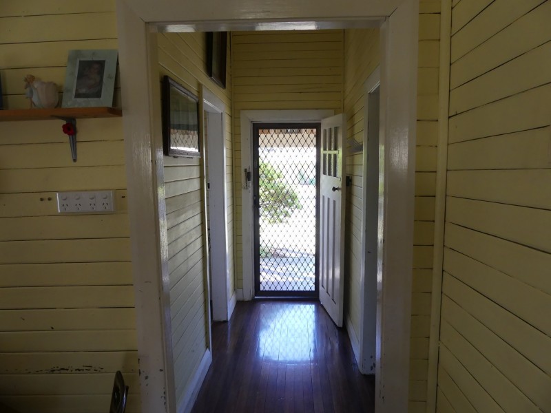 11 Kent Street, Tuncurry NSW 2428
