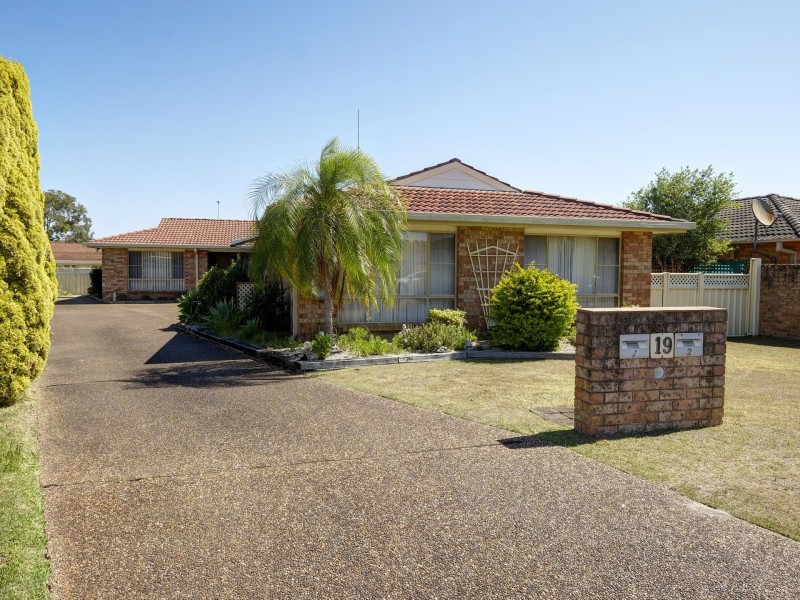 2/19 Woodward Street, Tuncurry NSW 2428