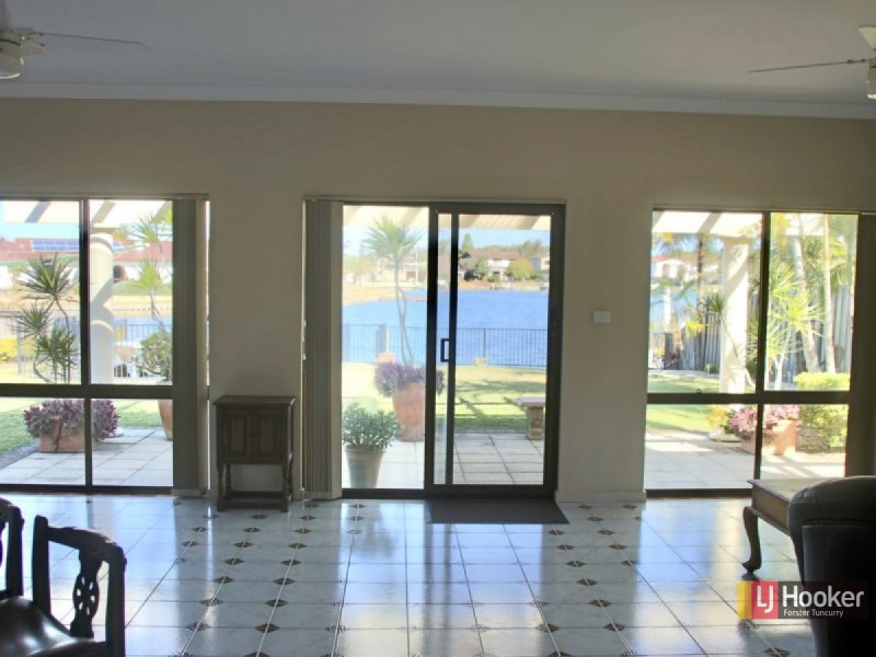 66 Taree Street, Tuncurry NSW 2428