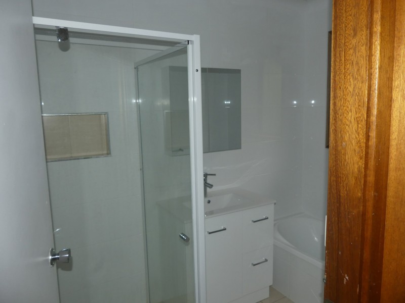 34 South St, Tuncurry NSW 2428