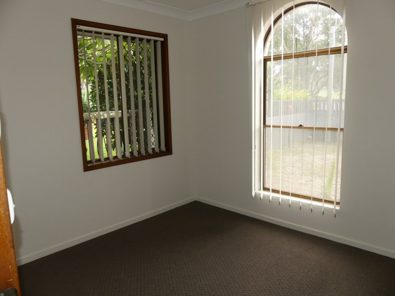 34 South St, Tuncurry NSW 2428