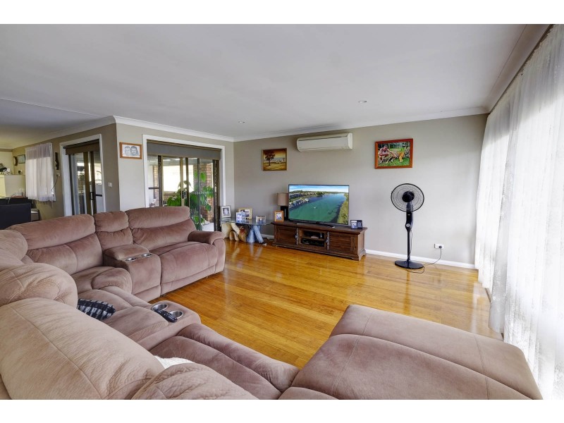 32 Kennewell Parade, Tuncurry NSW 2428