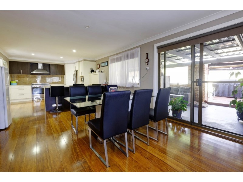 32 Kennewell Parade, Tuncurry NSW 2428