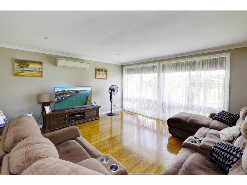 32 Kennewell Parade, Tuncurry NSW 2428