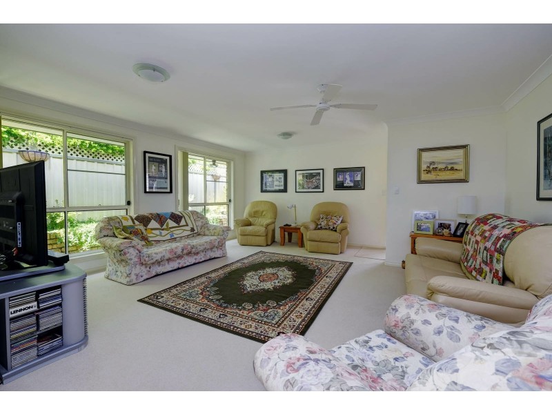 2/120 The Southern Parkway, Forster NSW 2428