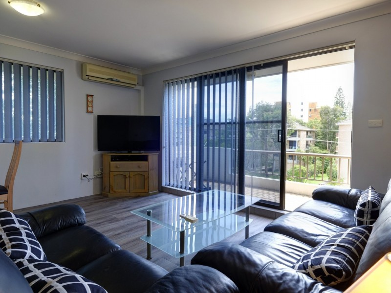 11/26-28 Head Street, Forster NSW 2428