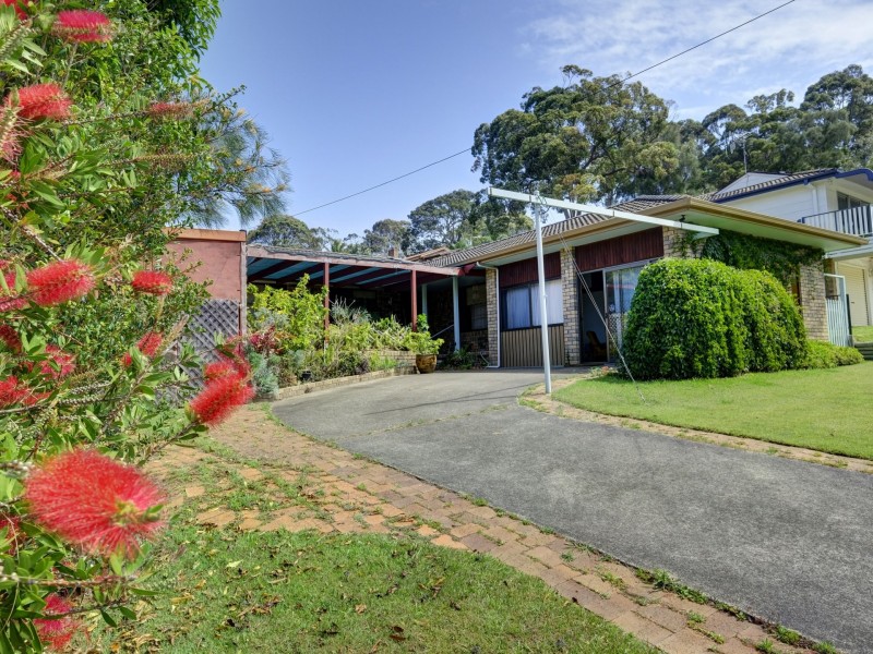4 Miles Close, Forster NSW 2428