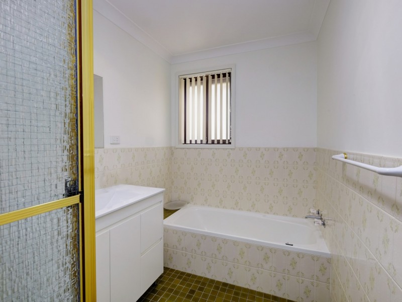 2 Jonnel Place, Tuncurry NSW 2428