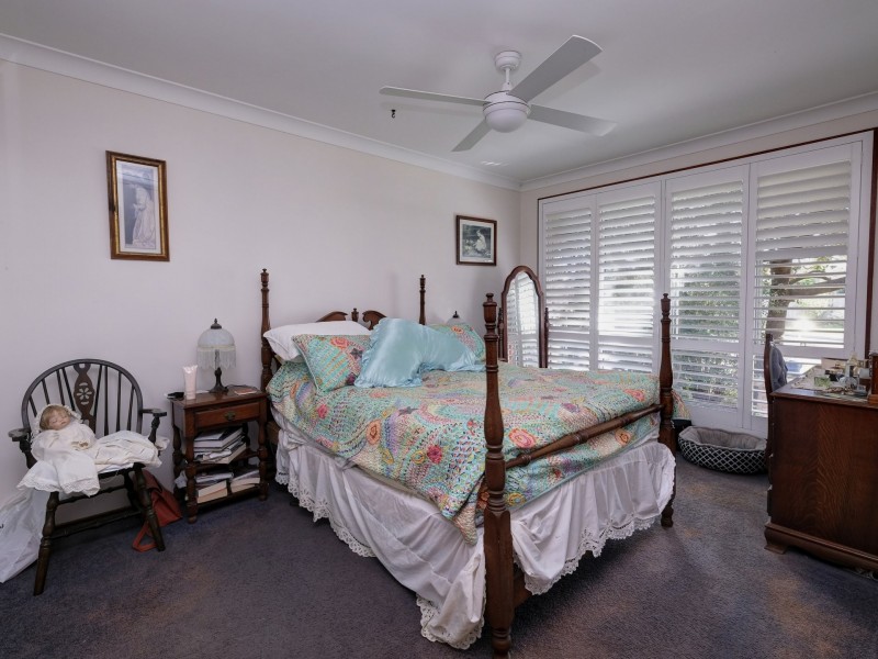 1 Colin Place, Forster NSW 2428