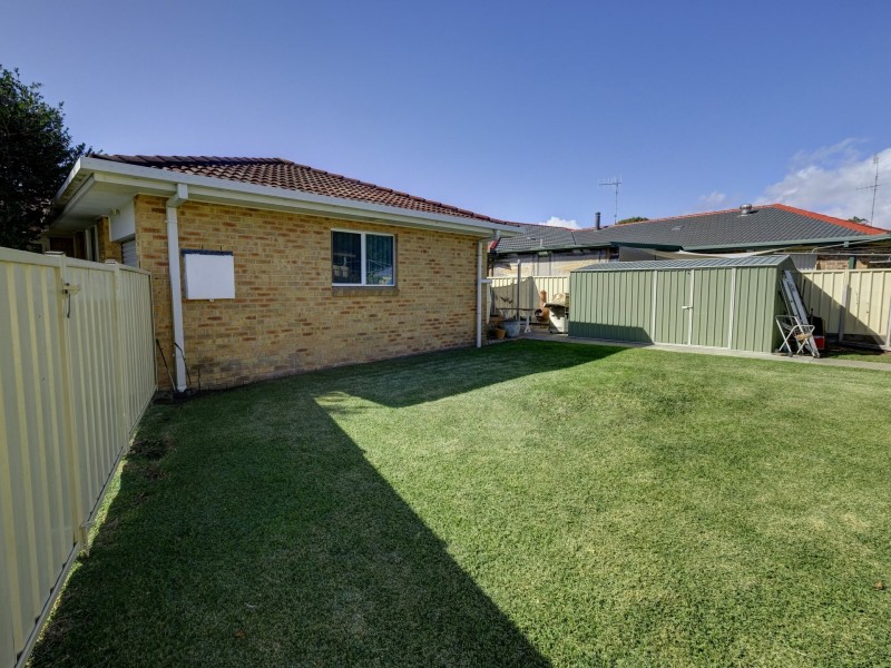 1 Colin Place, Forster NSW 2428