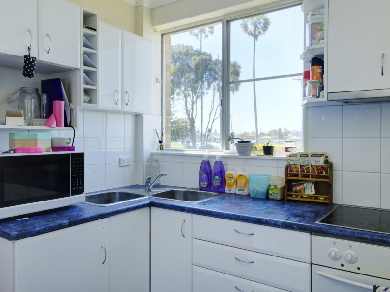 Unit 14/9 Point Road, Tuncurry NSW 2428