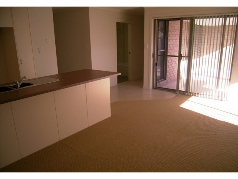 Unit 2/4 Pioneer Drive, Forster NSW 2428