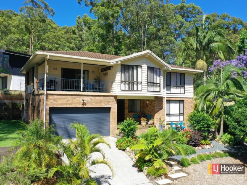 3 Crown Close, Tarbuck Bay NSW 2428
