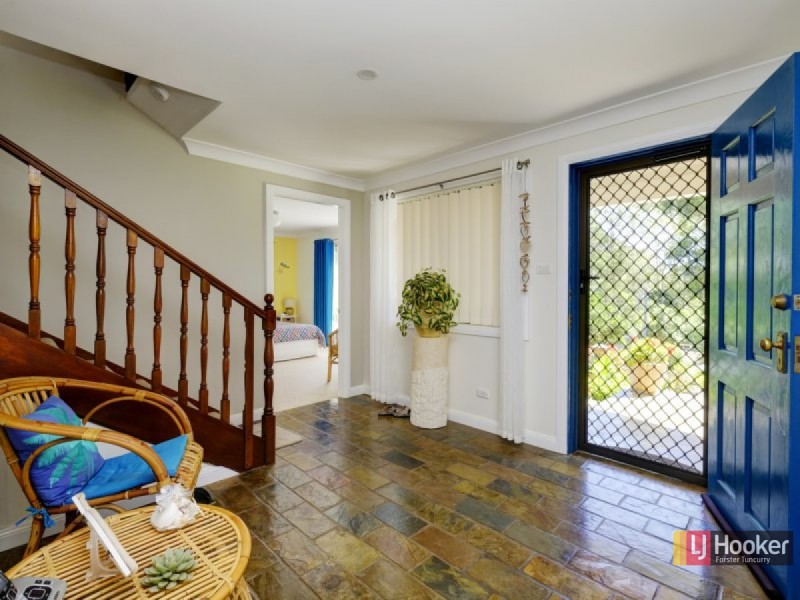 3 Crown Close, Tarbuck Bay NSW 2428