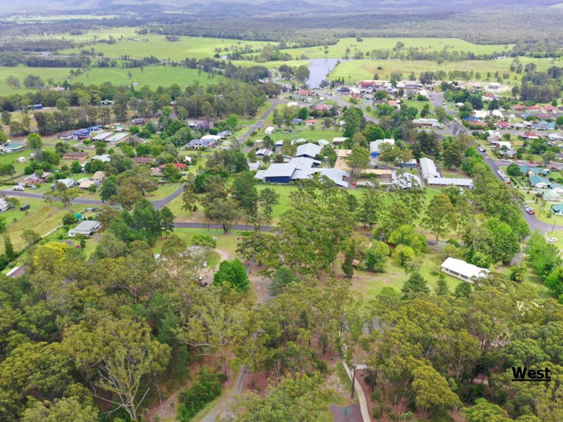 106 Mackenzie Street, Bulahdelah NSW 2423