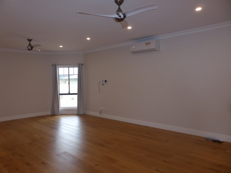 Villa 2/16 Carinda Place, Forster NSW 2428