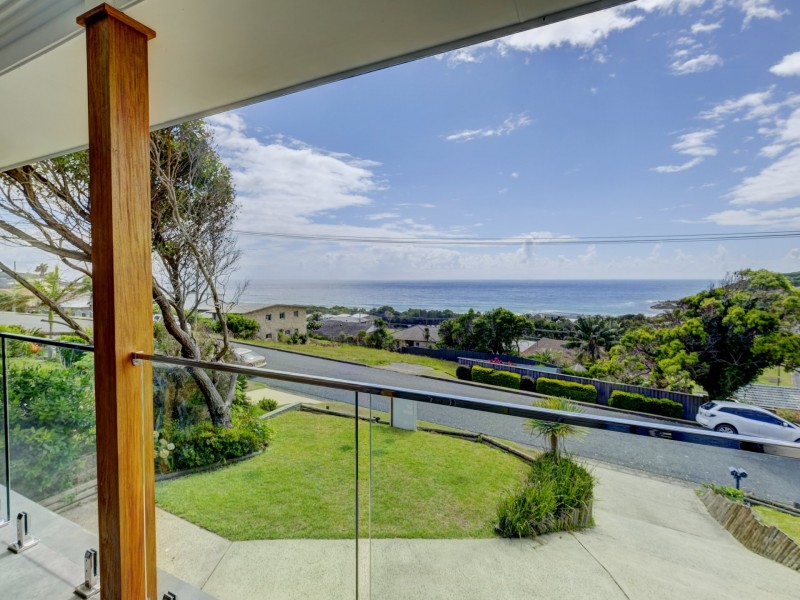 39 Palm Road, Forster NSW 2428