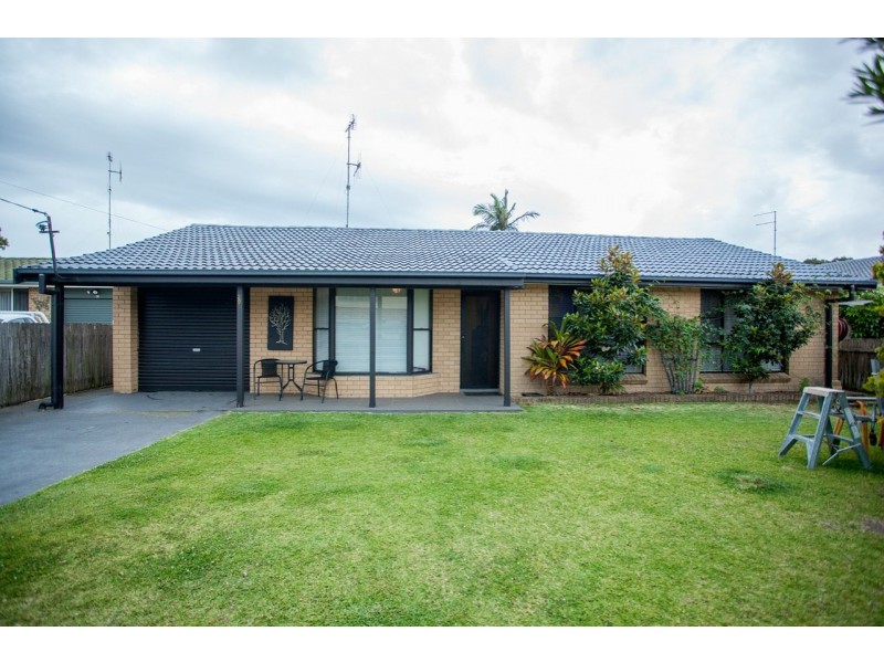 20 Adina Close, Forster NSW 2428