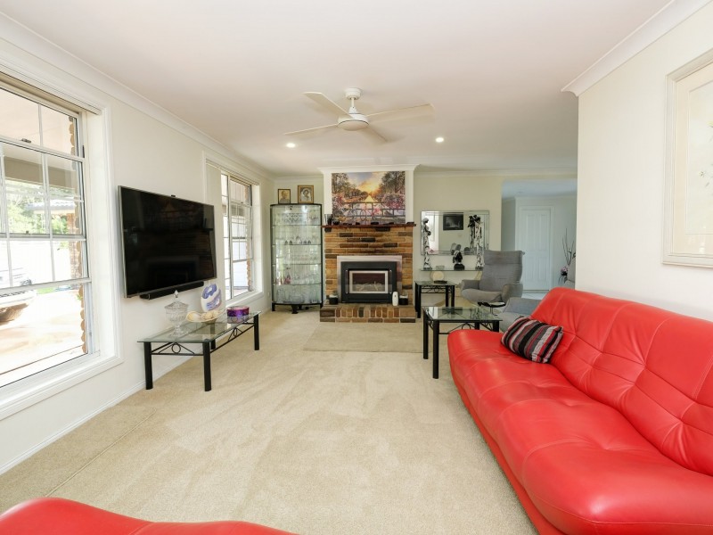 67 Oakview Drive, Hallidays Point NSW 2430